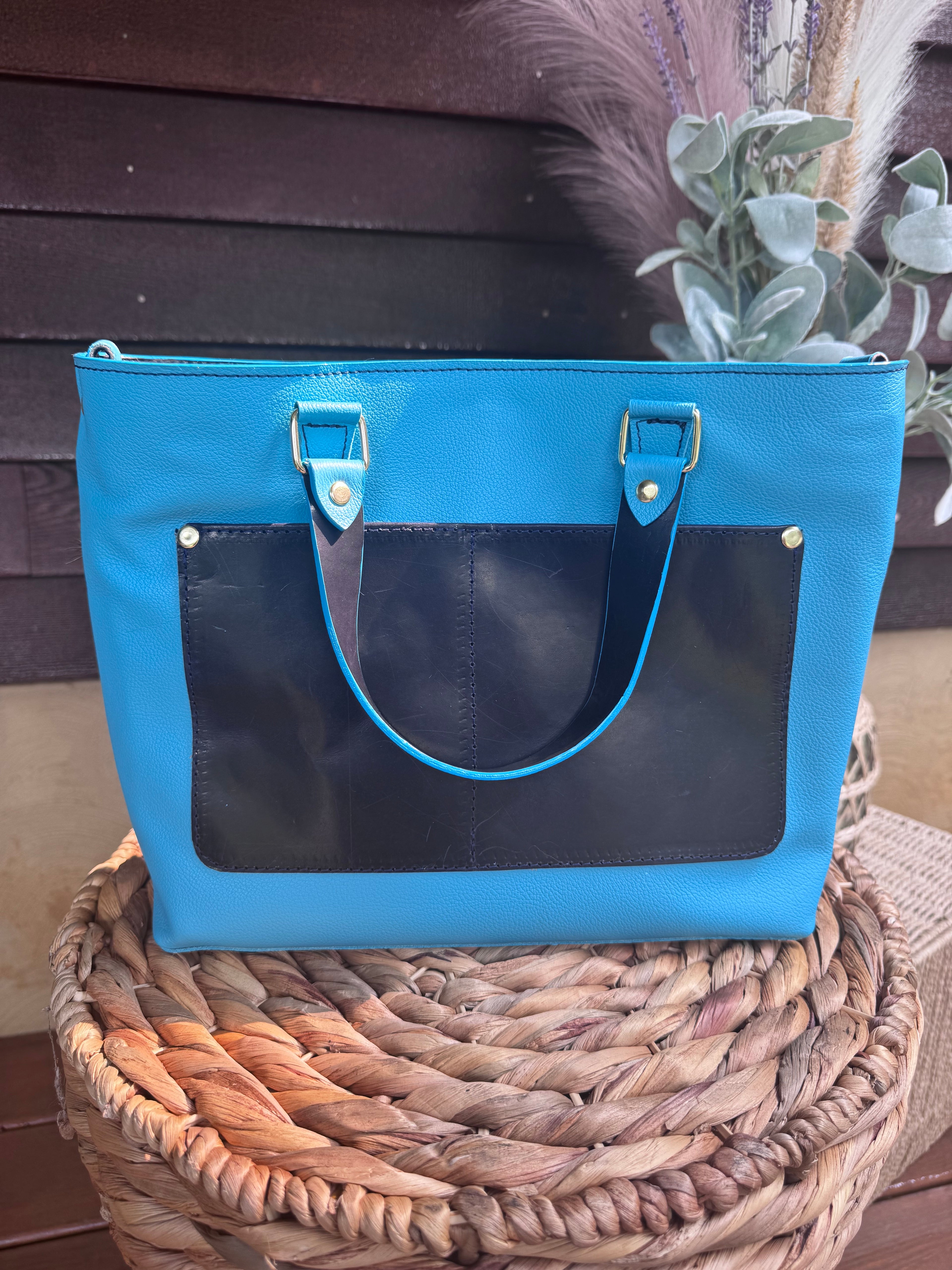 Full grain leather hair on daisy turquoise/ navy