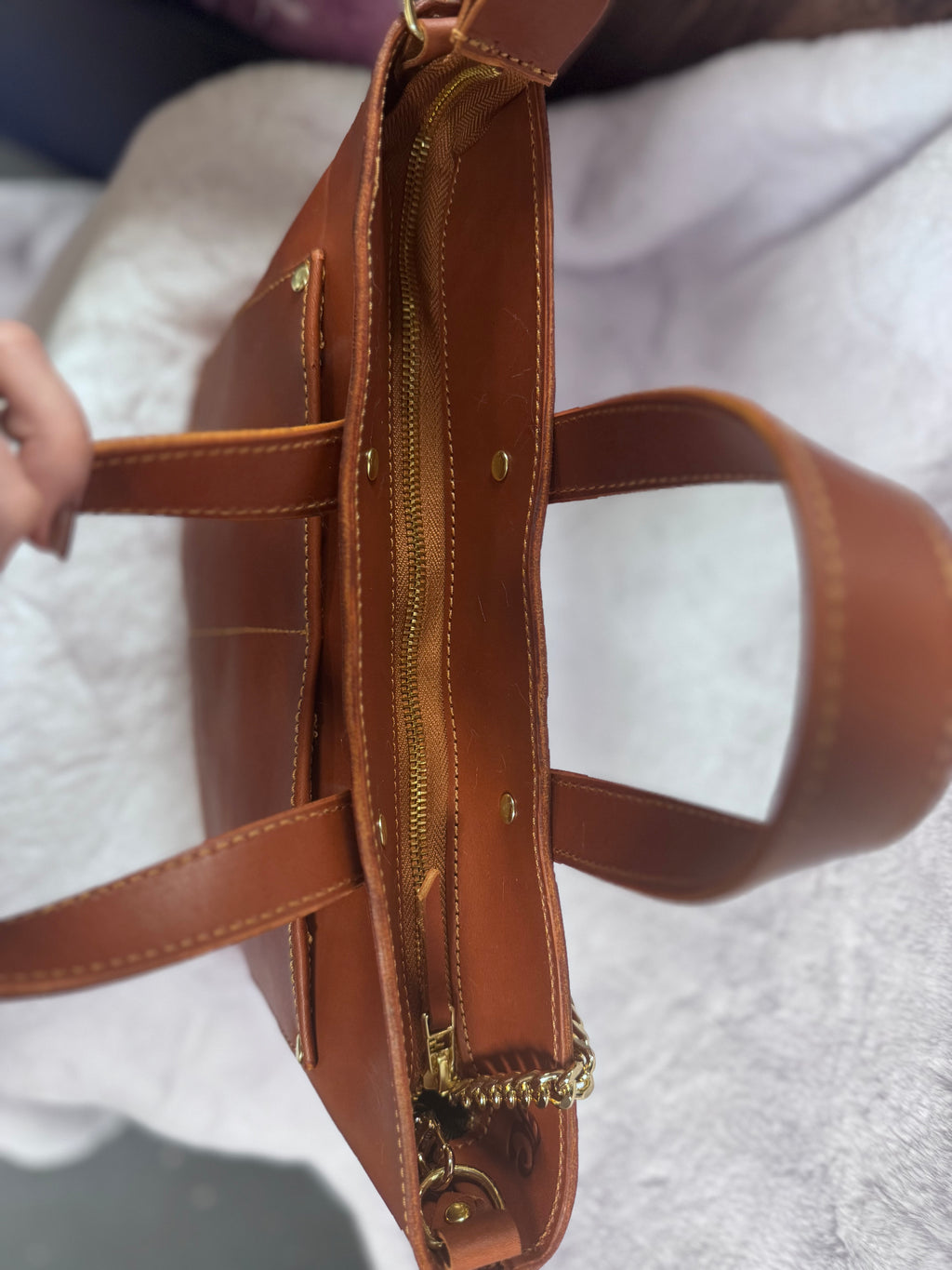 Full grain leather hair on daisy chestnut