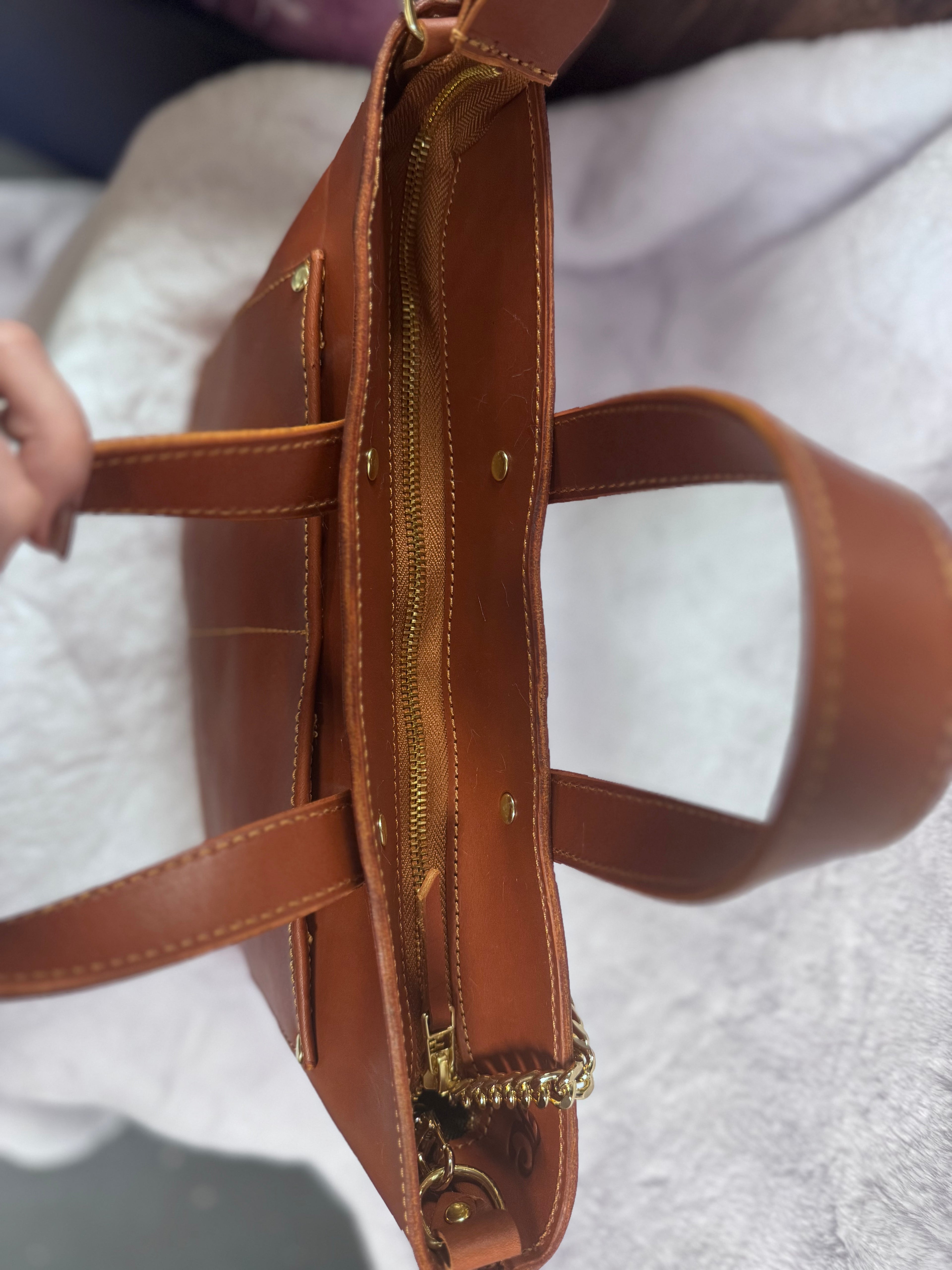 Full grain leather hair on daisy chestnut
