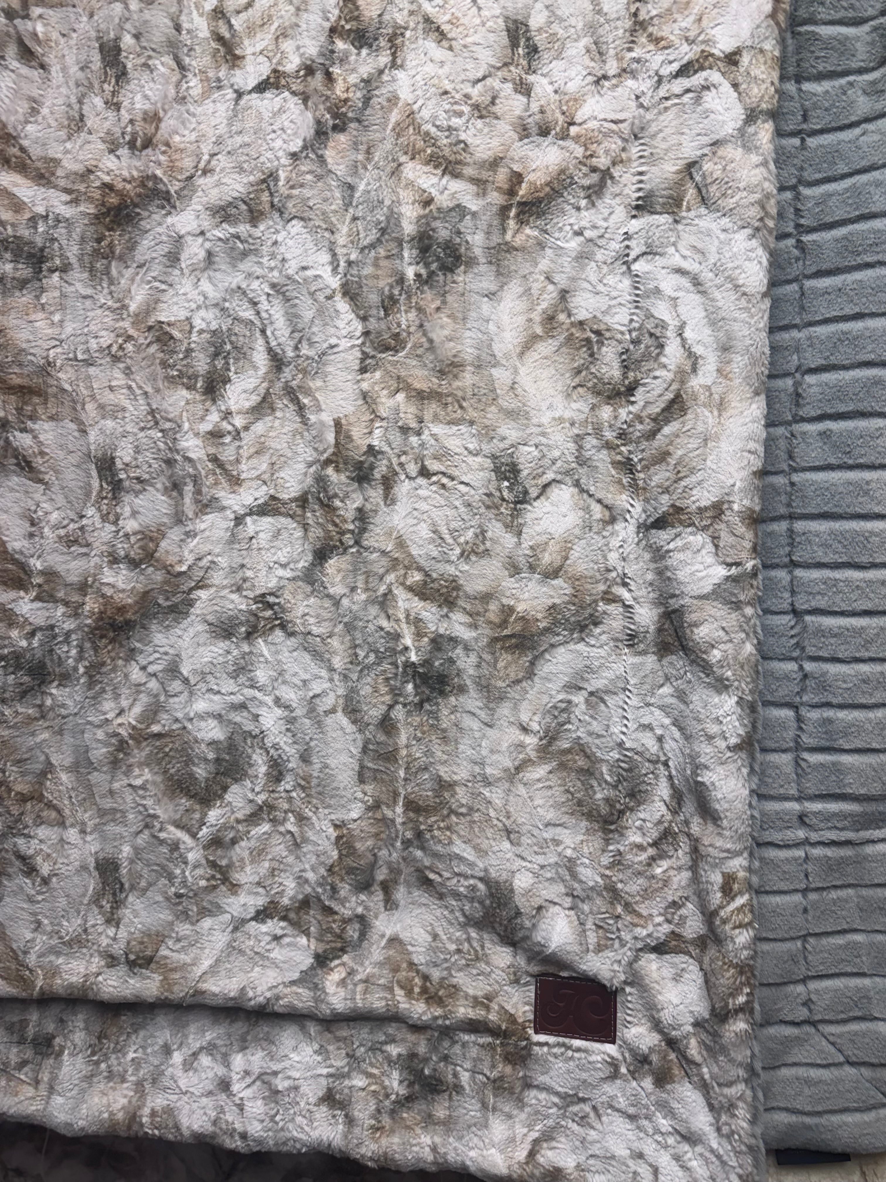 2x printed vintage floral on hide / silver Joey
