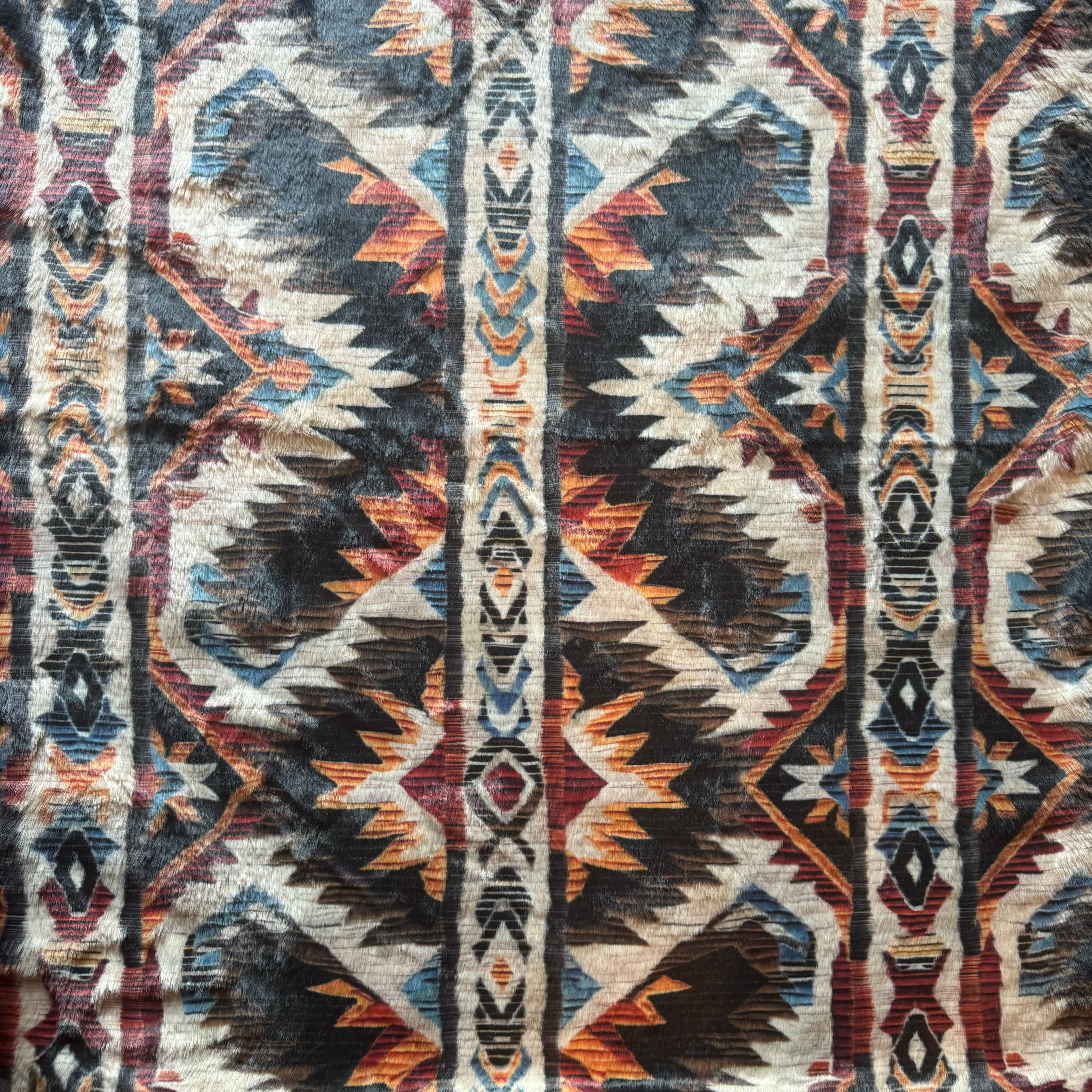 Spotted Dark Horse/ Siberian Aztec